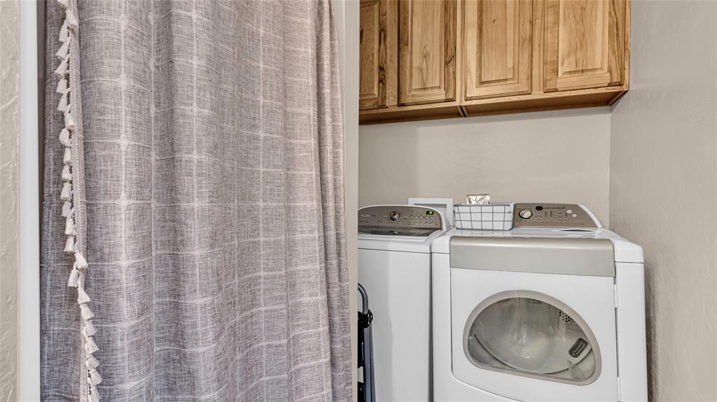 18627 N County Road 3290 Road