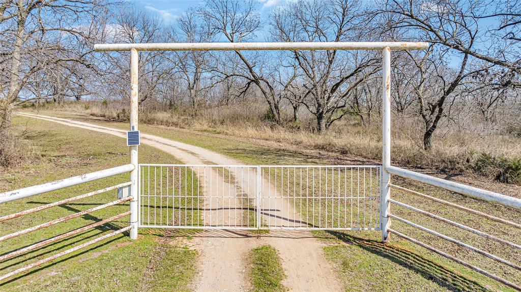 18627 N County Road 3290 Road