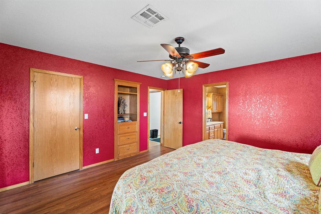 41973 E County Road 1620