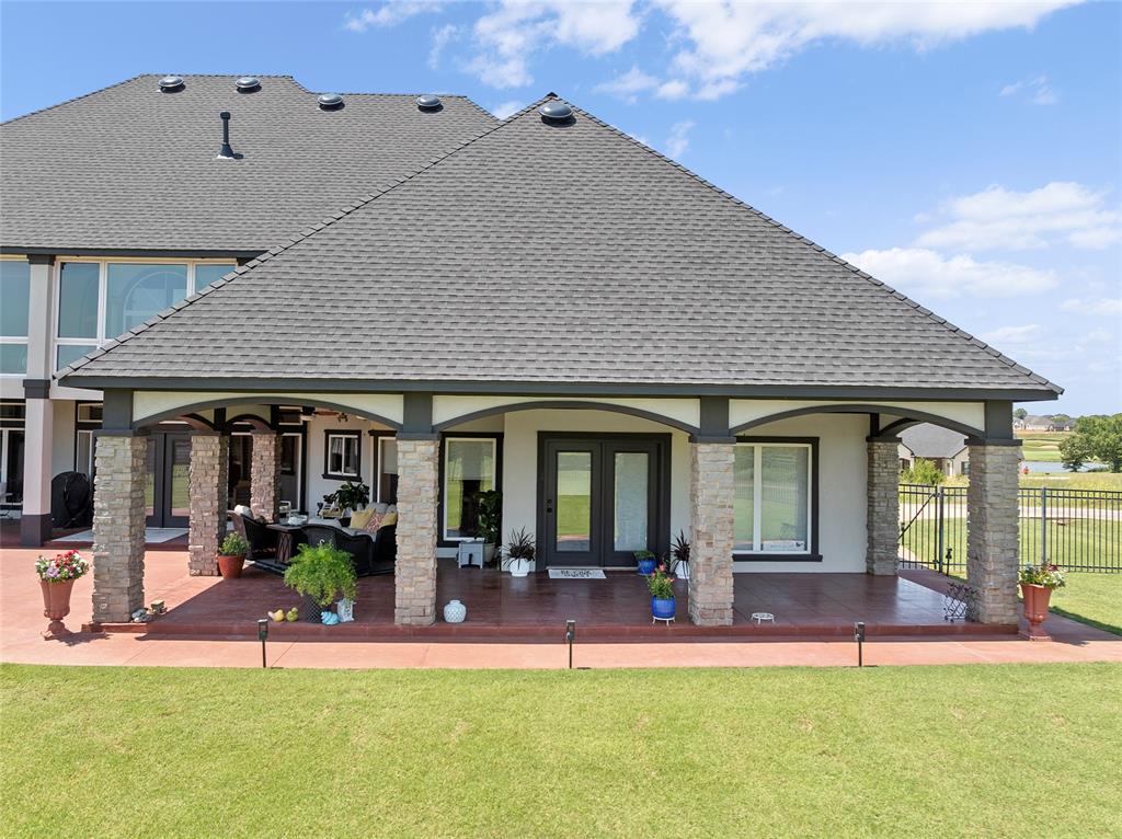 2302 Clubhouse Drive