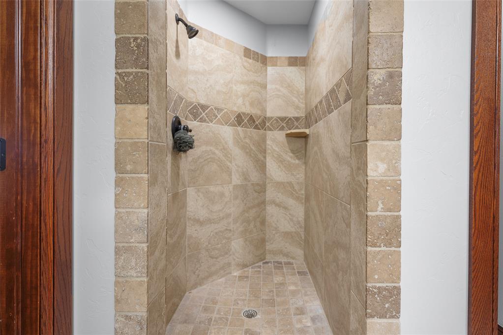 2302 Clubhouse Drive