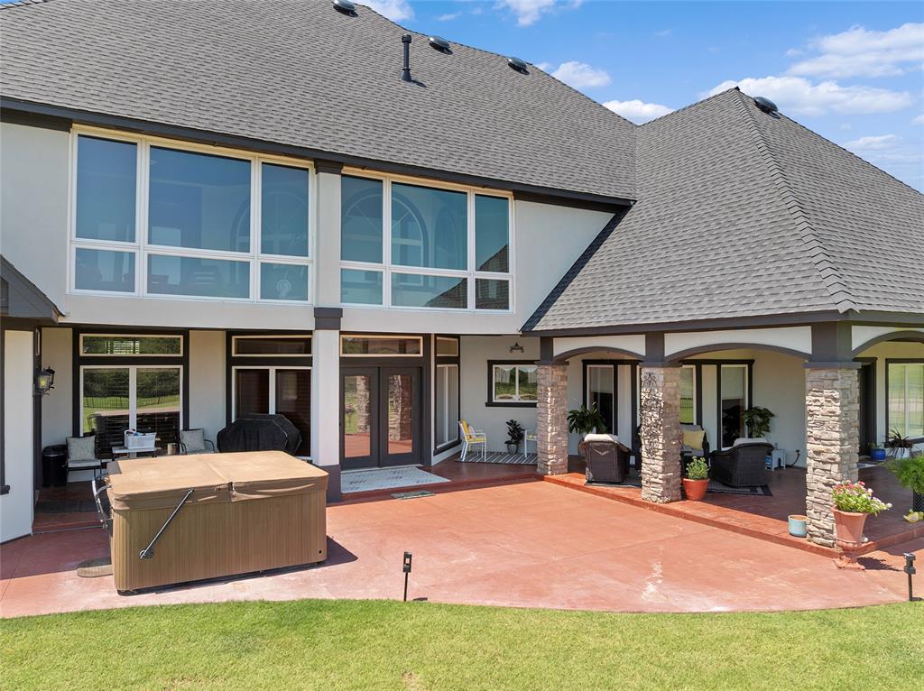 2302 Clubhouse Drive