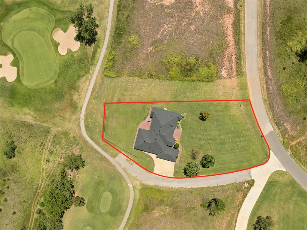 2302 Clubhouse Drive