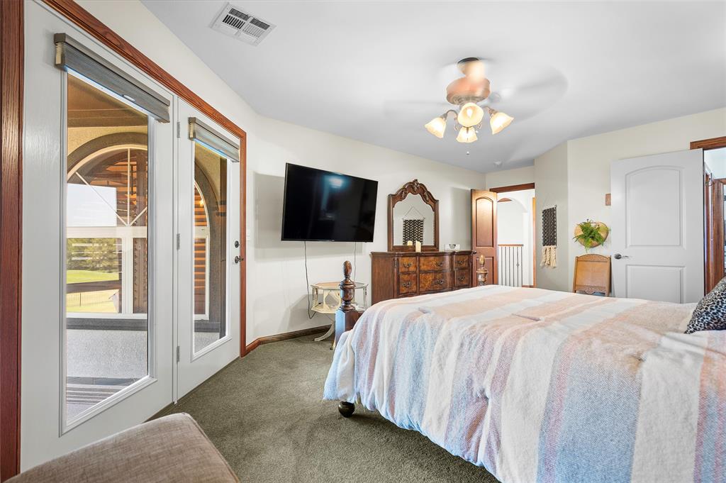 2302 Clubhouse Drive