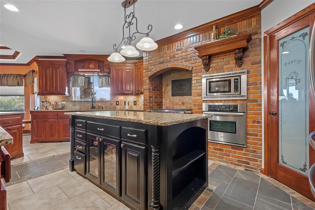 2302 Clubhouse Drive