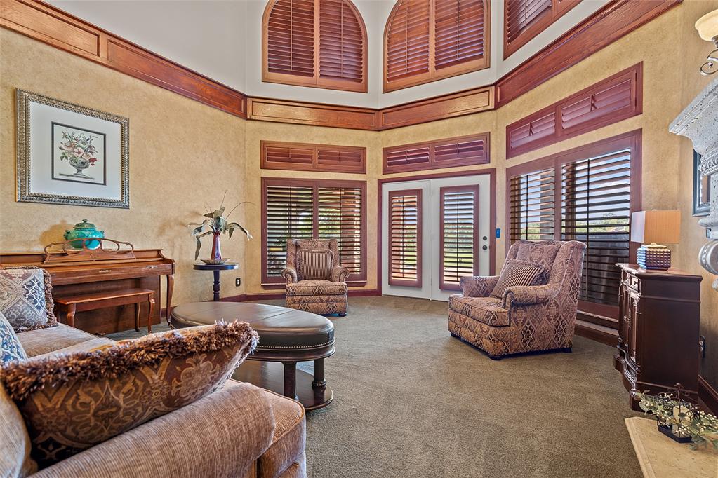 2302 Clubhouse Drive