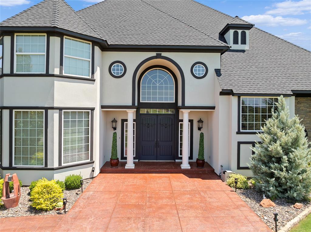 2302 Clubhouse Drive