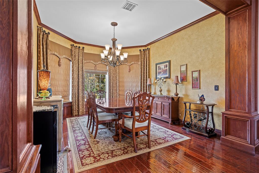 2302 Clubhouse Drive