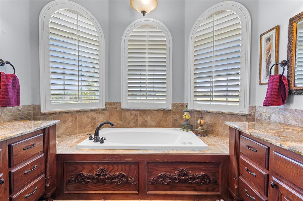 2302 Clubhouse Drive