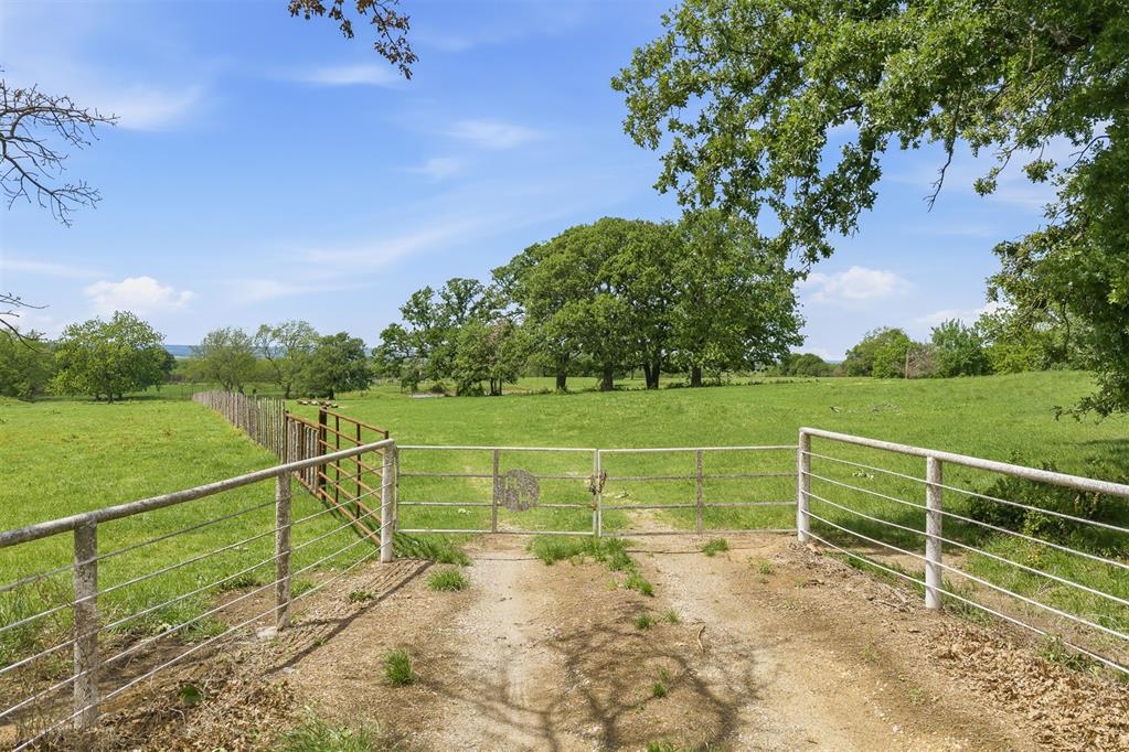 Chickasaw Trail Road