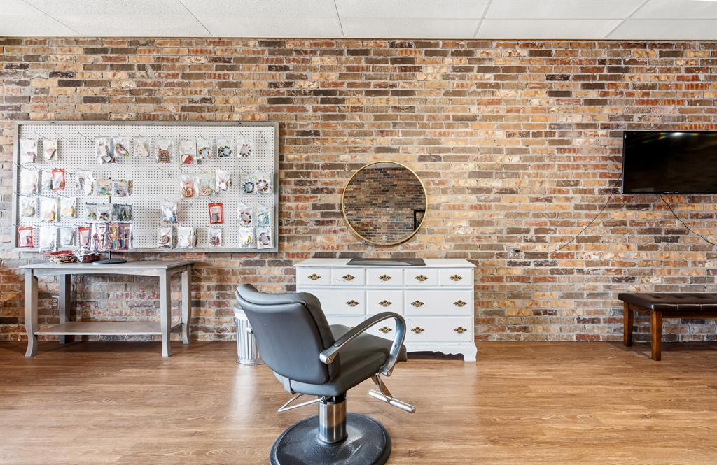 115 N Dean A McGee