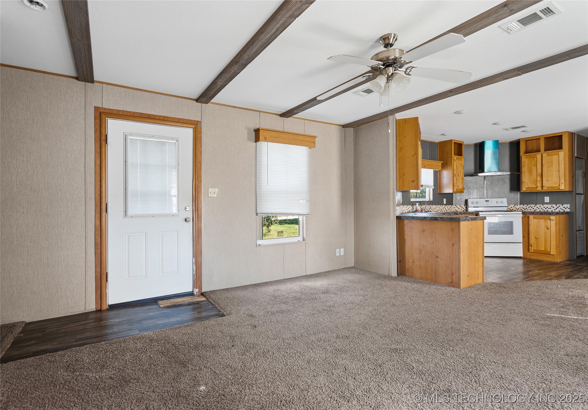 5000 Swayback Road