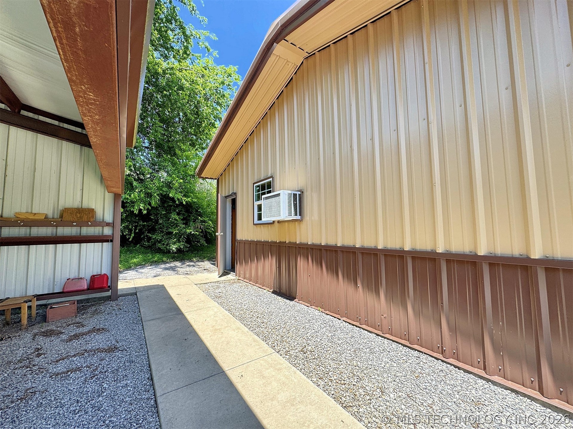 20413 E Allen Road