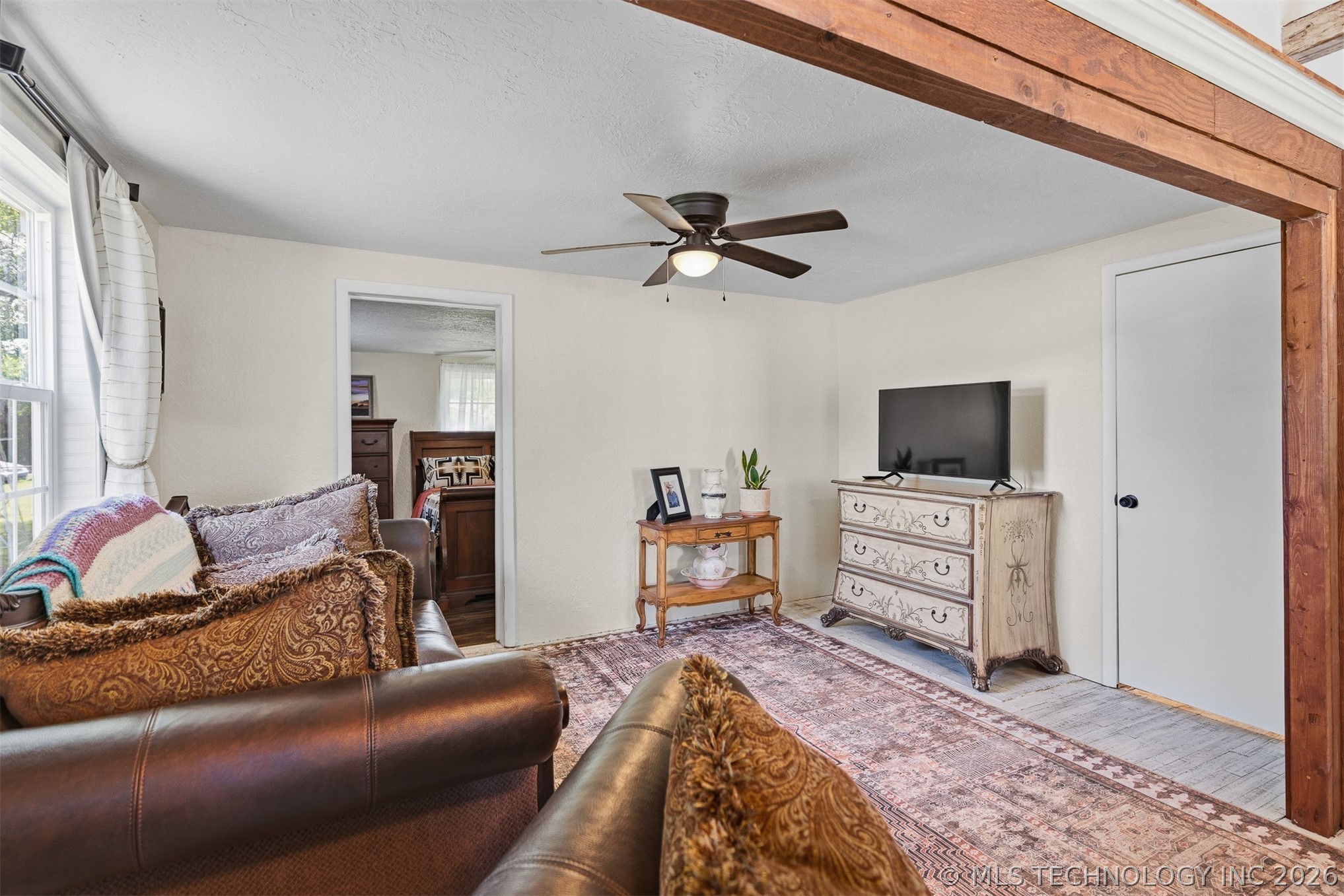 282353 E 1800 Road