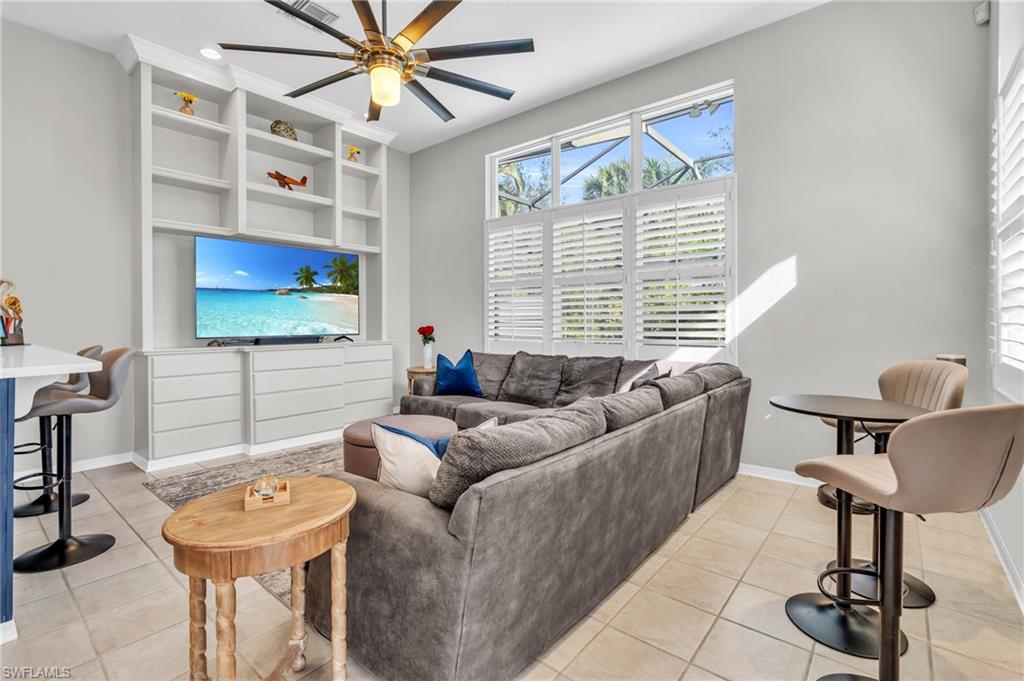 8595 Pepper Tree WAY