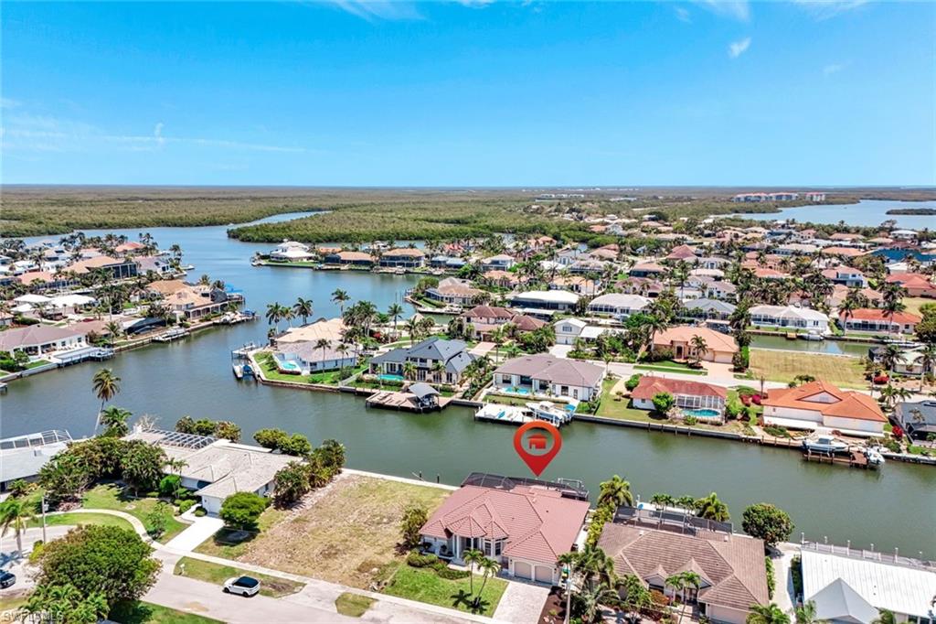 1885 Woodbine CT
