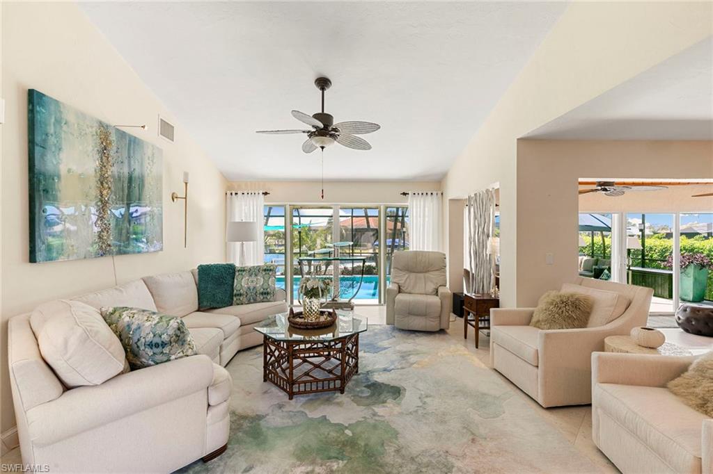 1770 Hummingbird CT