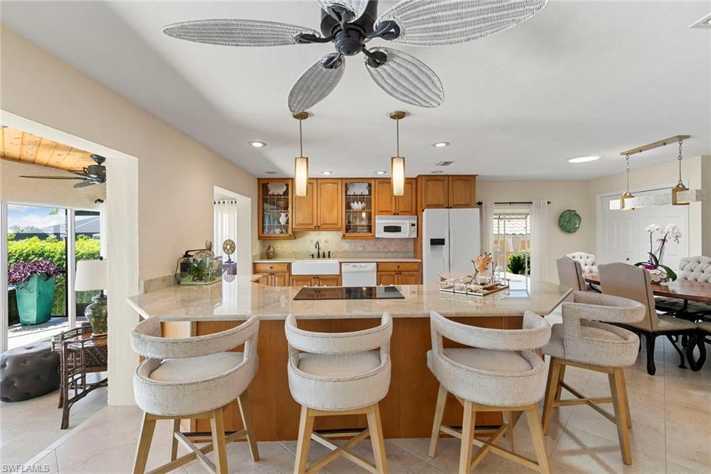 1770 Hummingbird CT
