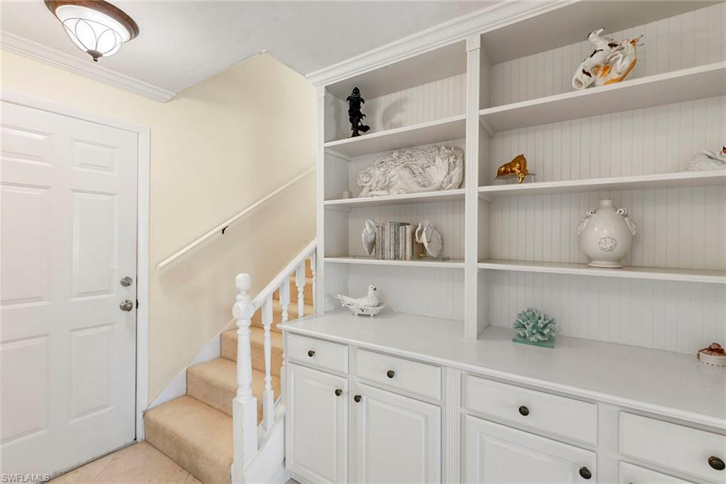 1770 Hummingbird CT