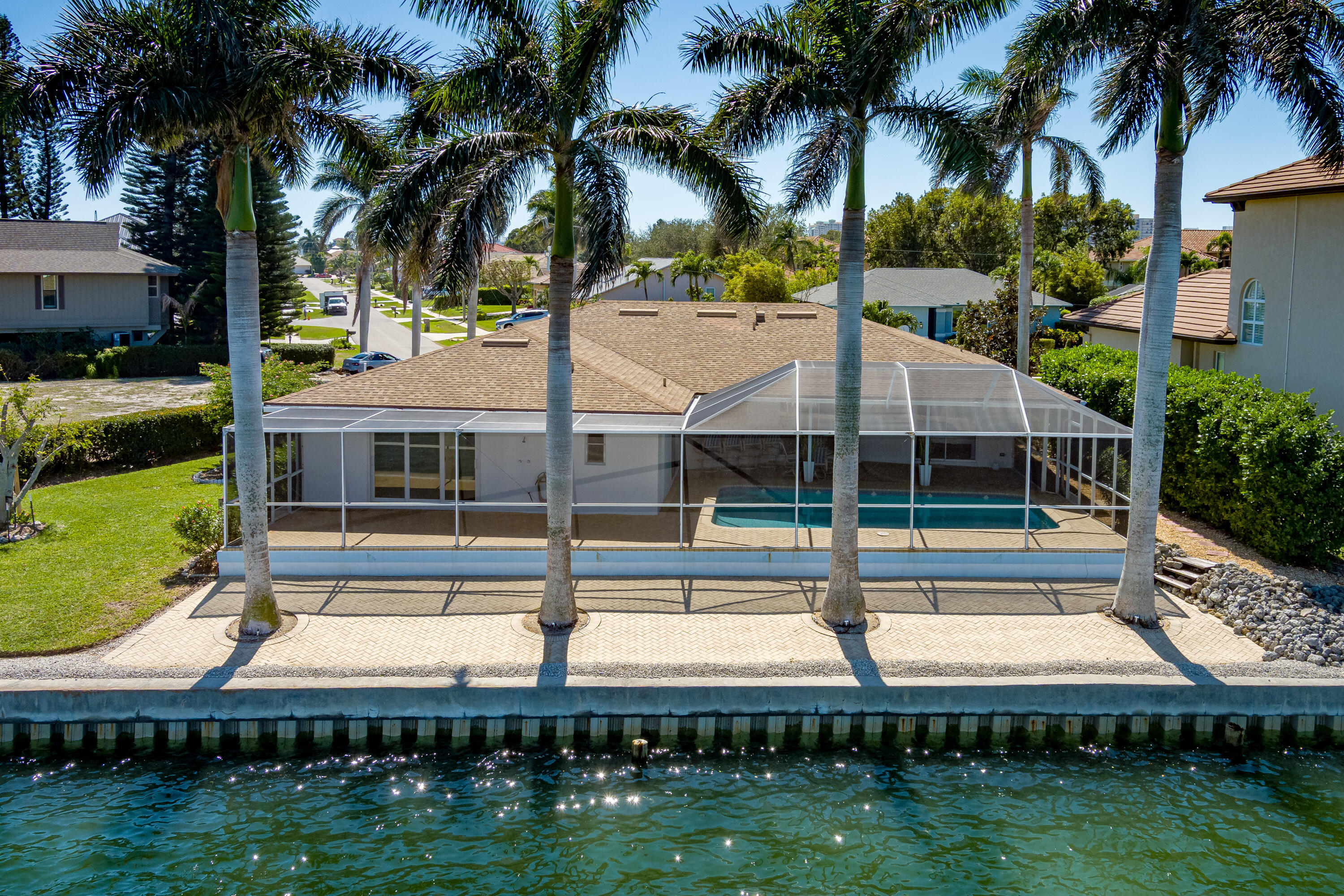 1064 FIELDSTONE DRIVE