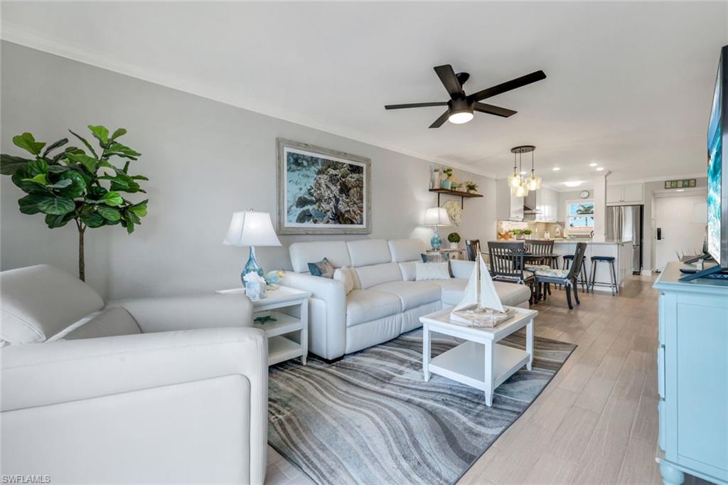 1208 Edington PL E204