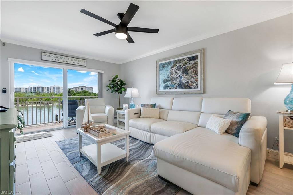1208 Edington PL E204