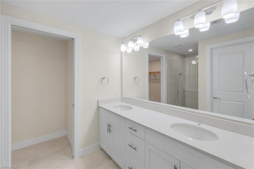 280 Indies DR E # 202 Unit: 101,102,201,202