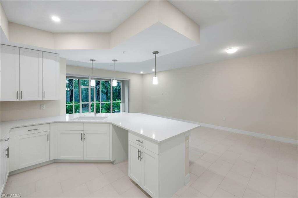286 Indies DR E # 202 Unit: 101,102,201,202