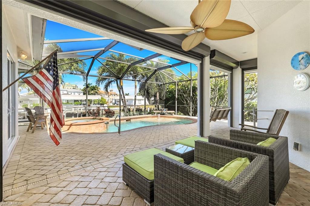 864 Magnolia CT