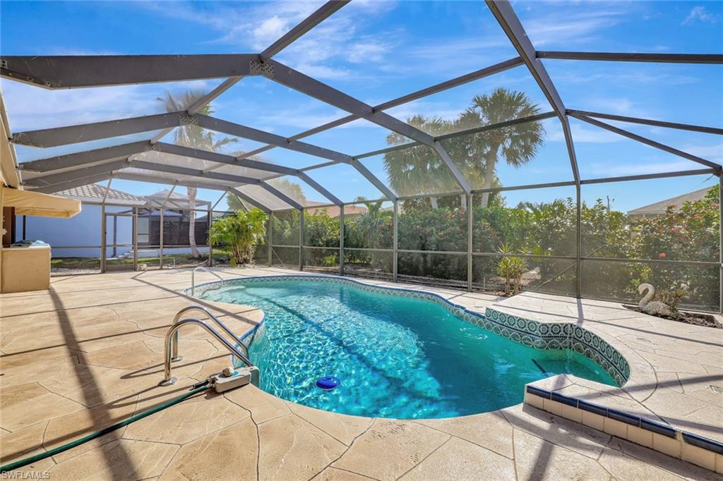 351 Columbus WAY