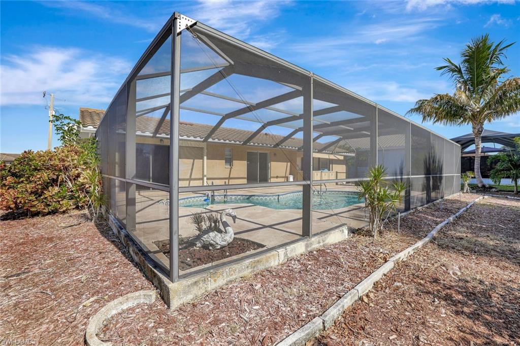 351 Columbus WAY