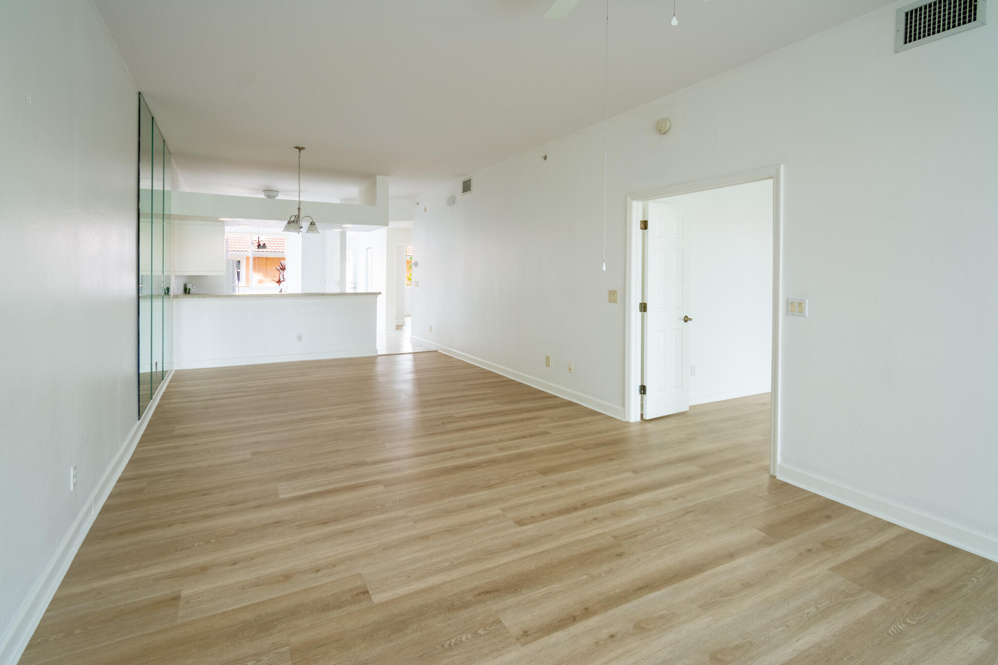 6770 BEACH RESORT DRIVE, 2101