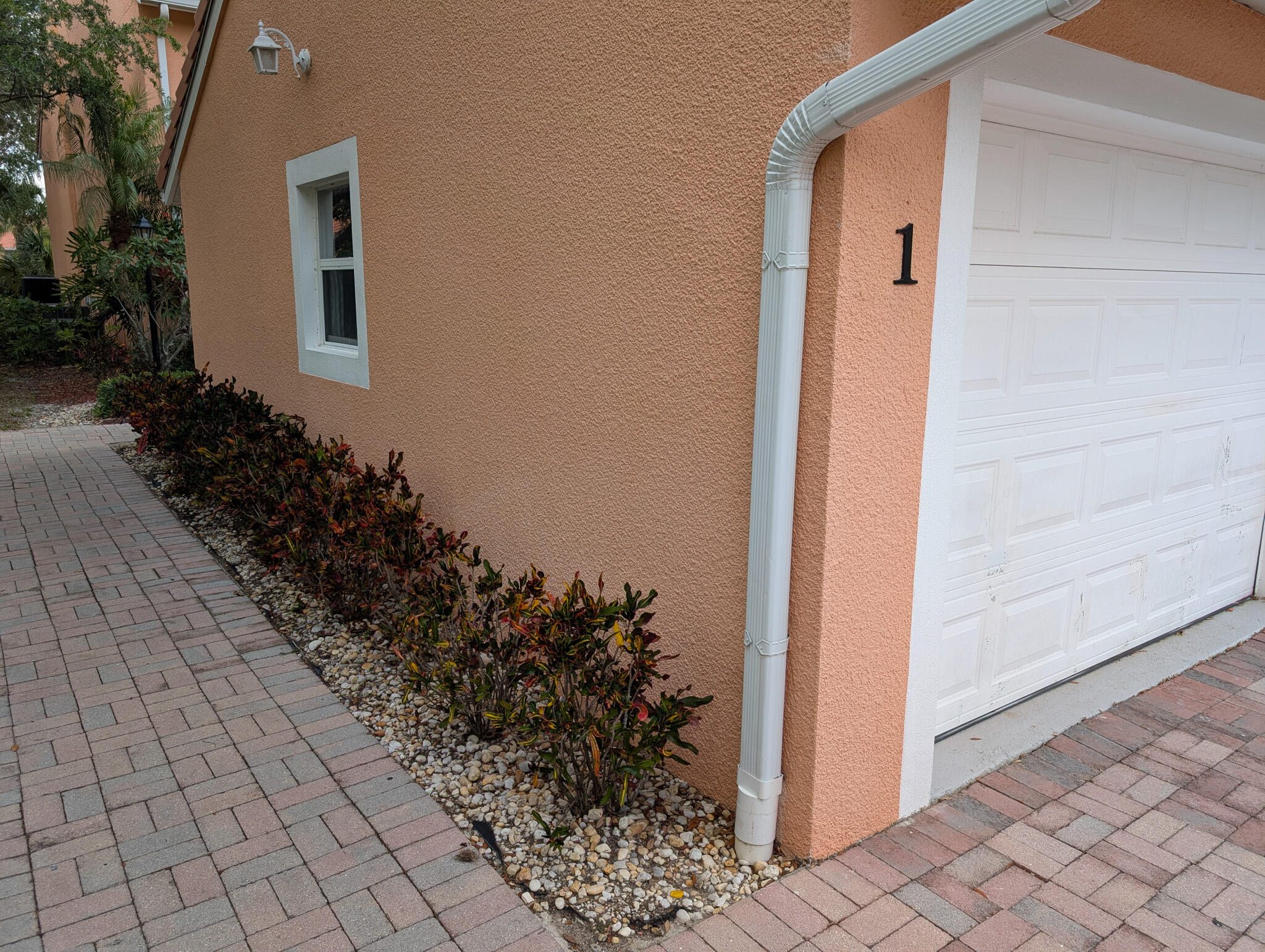 6770 BEACH RESORT DRIVE, 2101