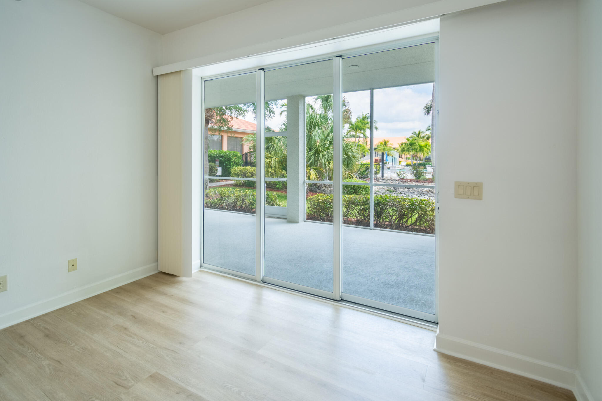 6770 BEACH RESORT DRIVE, 2101