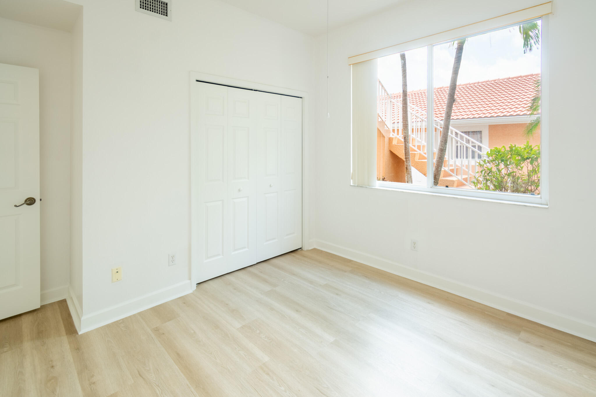 6770 BEACH RESORT DRIVE, 2101