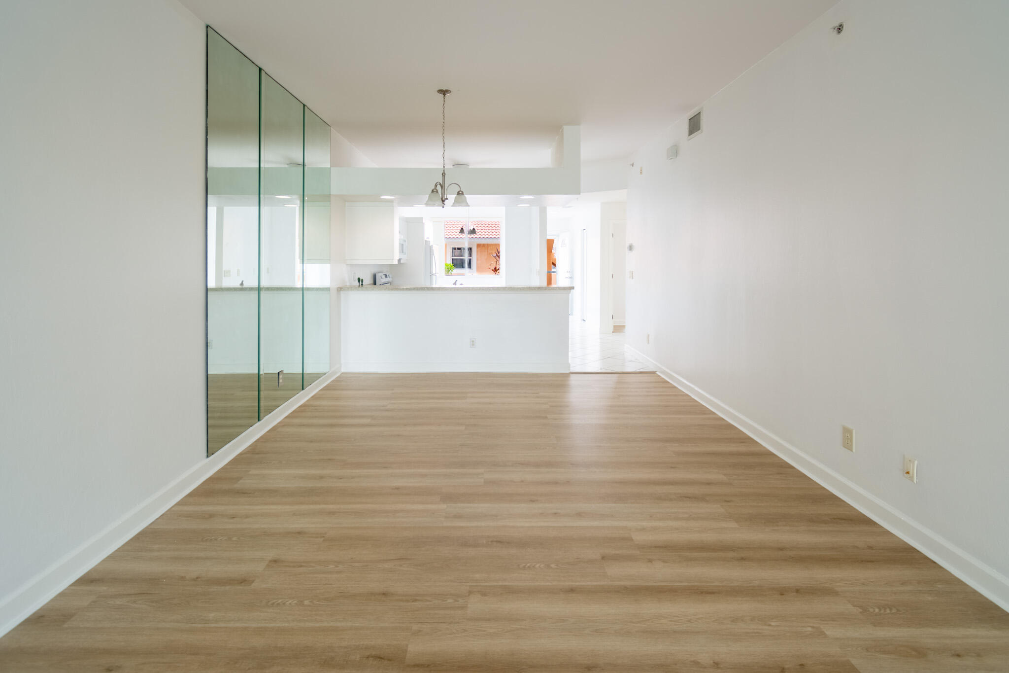 6770 BEACH RESORT DRIVE, 2101