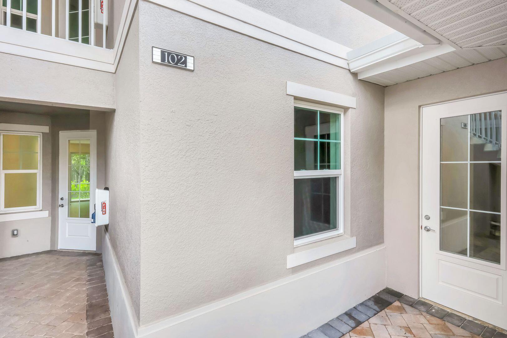280 INDIES DRIVE E