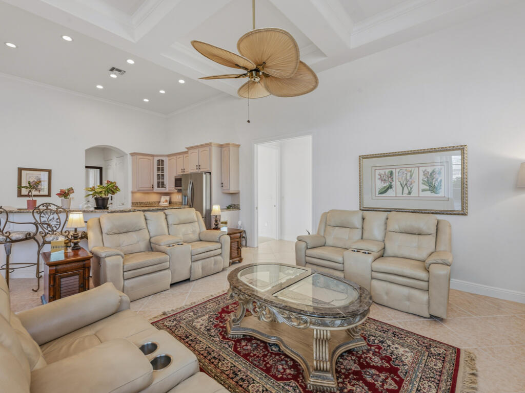 1500 WINTERBERRY DRIVE