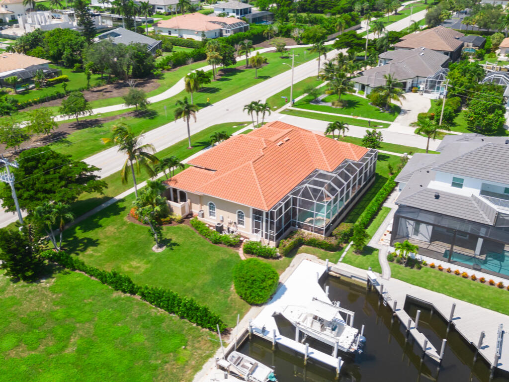1500 WINTERBERRY DRIVE