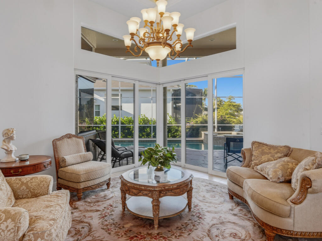 1500 WINTERBERRY DRIVE
