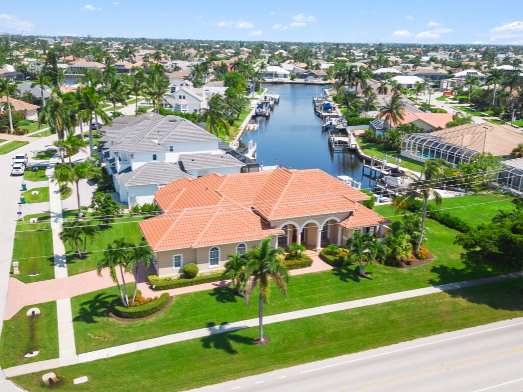 1500 WINTERBERRY DRIVE