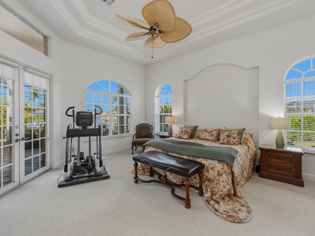 1500 WINTERBERRY DRIVE