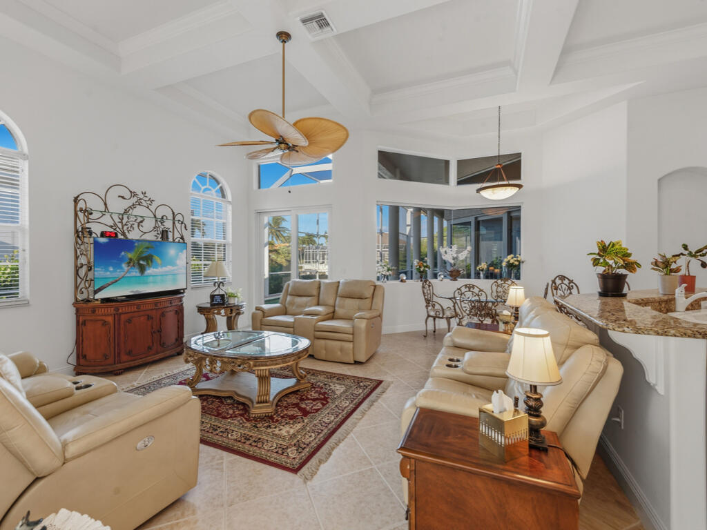 1500 WINTERBERRY DRIVE