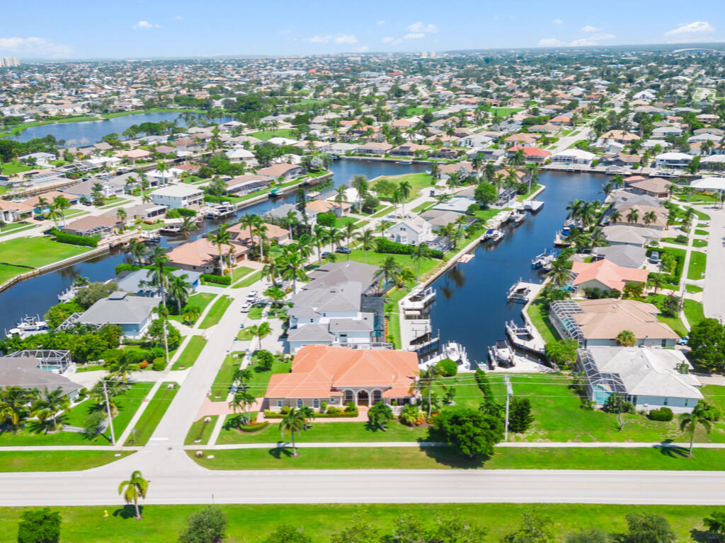 1500 WINTERBERRY DRIVE