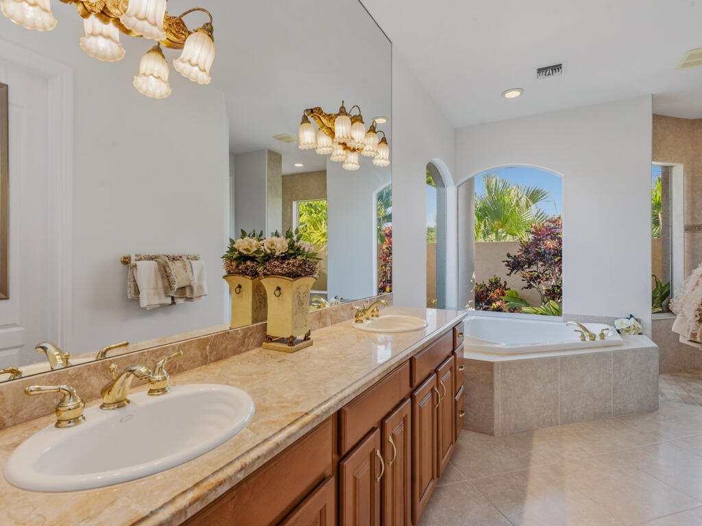 1500 WINTERBERRY DRIVE
