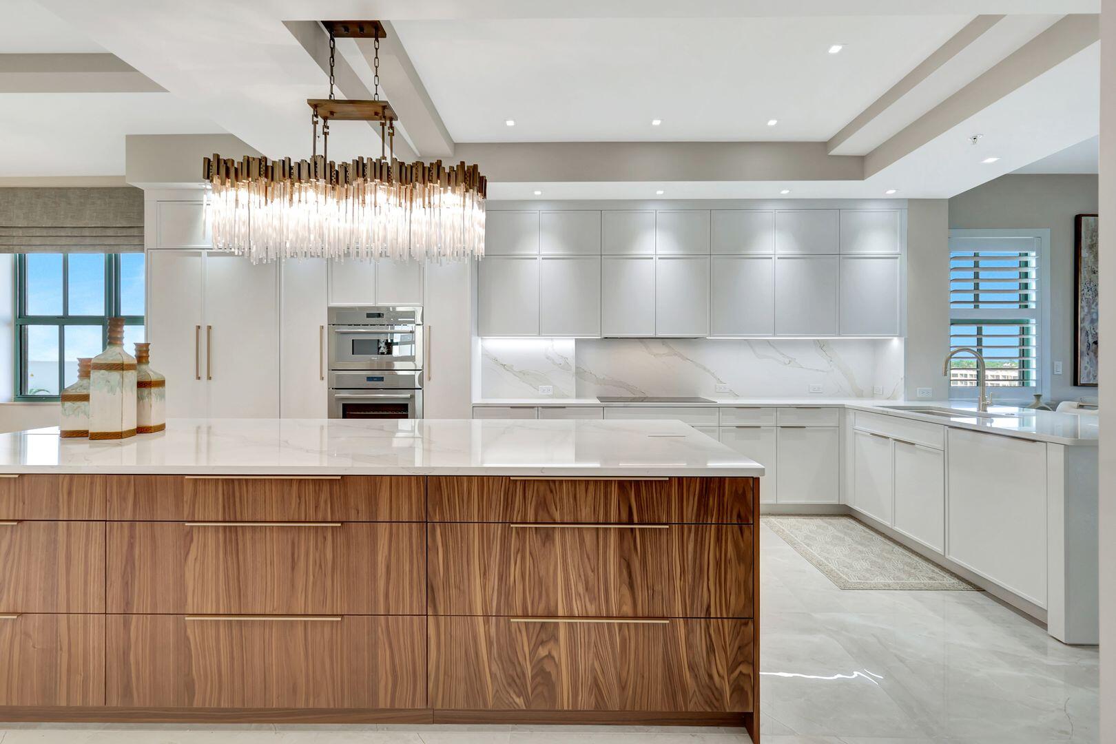 930 CAPE MARCO, 506