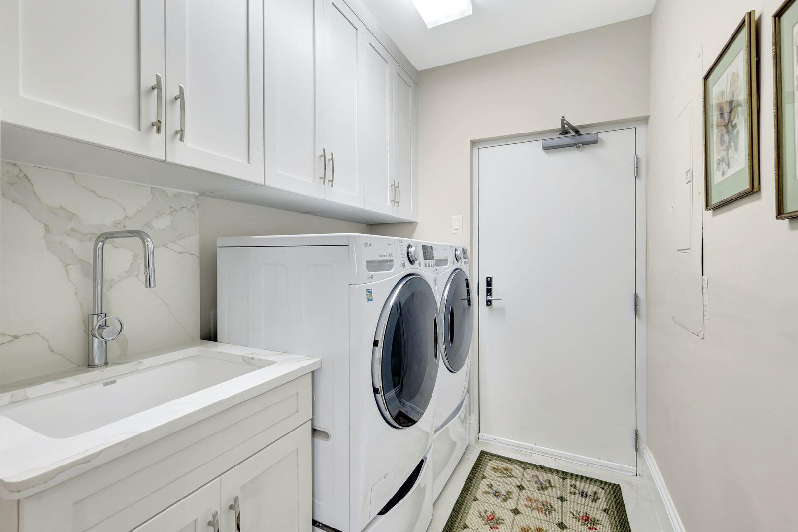 930 CAPE MARCO, 506