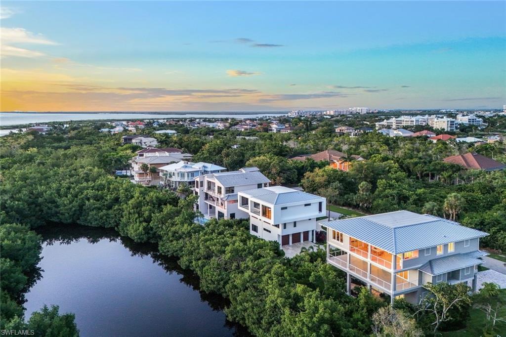 700 Waterside DR