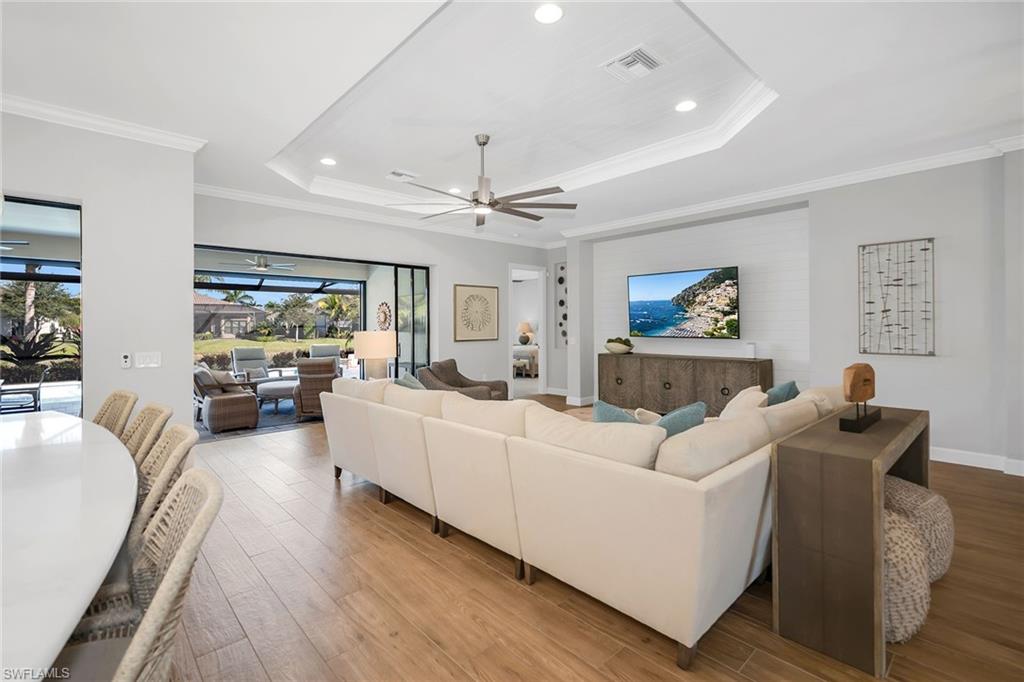 3273 Belon LN
