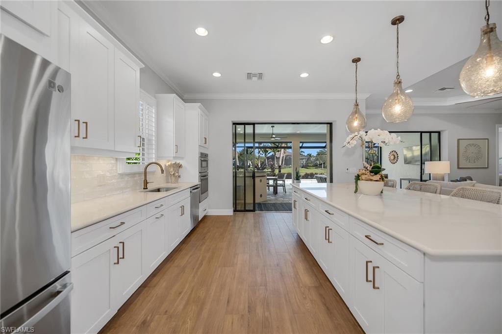 3273 Belon LN